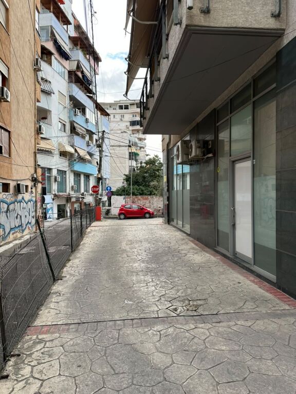 Shitet Apartament 1+1,Myslym Shyri