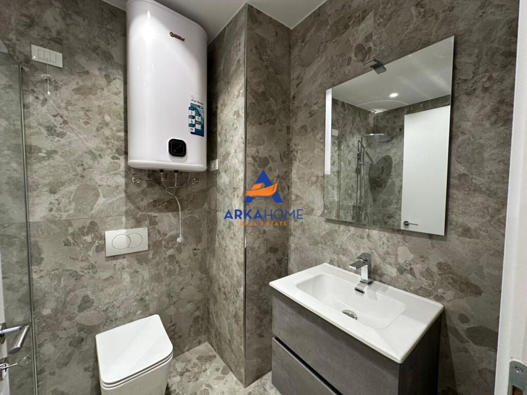 APPARTAMENTO IN AFFITTO 2+1+BALCONE+POSTO AUTO "LAKE VIEW RESIDENCE , LAGO ARTIFICIALE" 2500 EURO