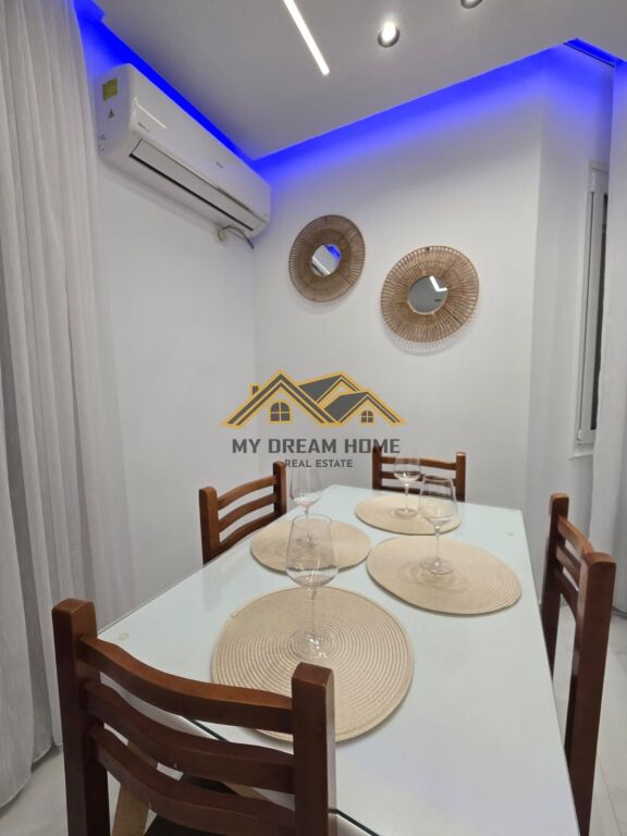 Apartament 1+1 Me Qira në Plazh Durrës!
