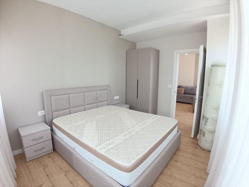 Apartament 1+1 me qira tek Ish Tregu Elektrik