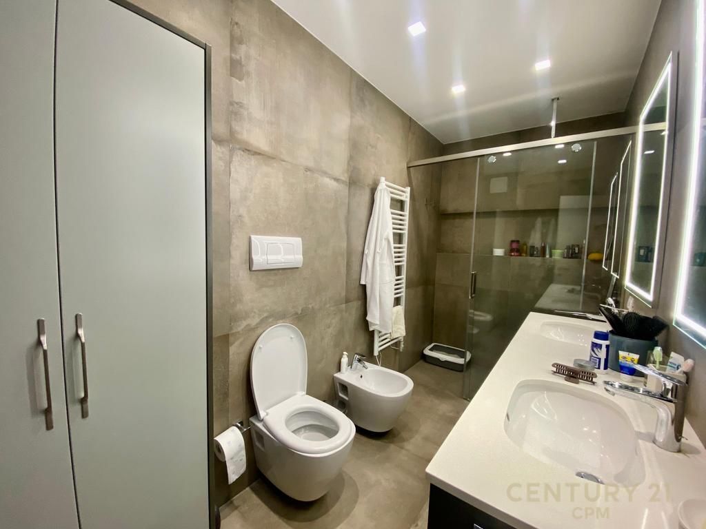 SUNRISE RESIDENCE TEG ,VENDIAMO APPARTAMENTO DI LUSSO 3+1+2+DEPOSITO