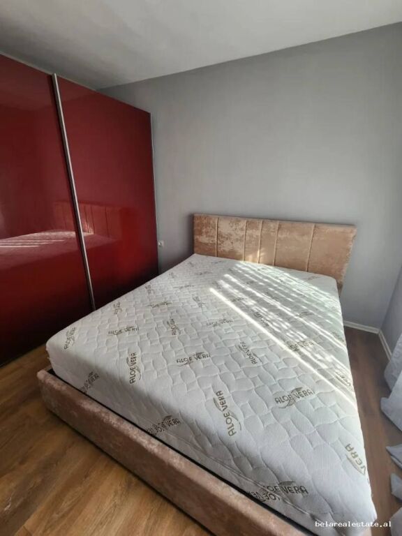 Appartamento 1+1 in Affitto al Mercato Elettrico (ID B211509) Tirana