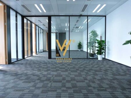 SPAZIO COMMERCIALE DI 170M2 IN AFFITTO A MYSLYM SHYRI 1.400 EURO