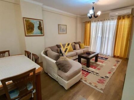 2+1 Apartment for Rent in Astir 600 Euro