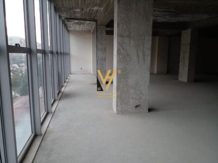 NEGOZIO IN VENDITA 410 M2 A FIER 600.000 EURO