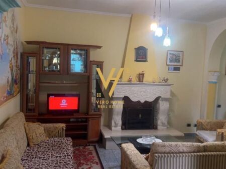 2+1+1 Apartment for Rent at 21 Dhjetori 600 Euro