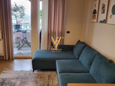 PENTHOUSE FOR RENT NEAR THE OLD ELECTRIC MARKET 50,000 LEK