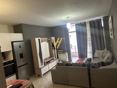 2+1 Apartment with Balcony for Rent in Astir 600 Euros