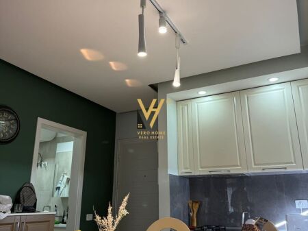 1+1 Apartment for Rent at 21 Dhjetori 60,000 Lek