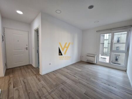 JEPET ZYRE 175M2 ME QERA TEK RRUGA E ELBASANIT 2300 EURO