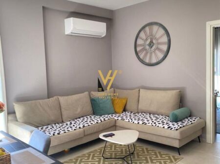 SHITET APARTAMENT 2+1+2+BLK TE KOPSHTI BOTANIK 280.000 EURO