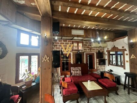 AFFITTASI RISTORANTE VICINO ALLA CIRCOSCRIZIONE DI SHKOZA 3.000 EURO