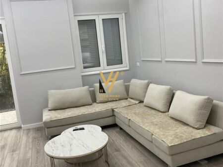 SHITET APARTAMENT 2+1 NE VLORE 230.000 EURO