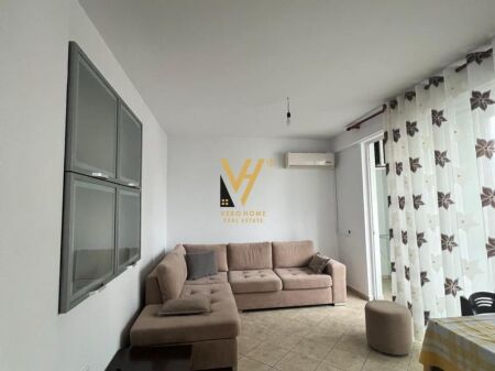 JEPET APARTAMENT 1+1+BLK ME QERA TE KOMUNA E PARISIT 55.000 LEKE