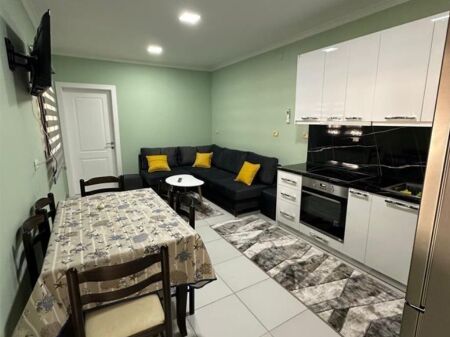 Affittasi appartamento 1+1 a Don Bosko 450 euro.