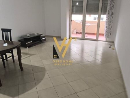 AFFITTASI UFFICIO 130 M2 IN COMUNE DI PARIGI 1.200 EURO