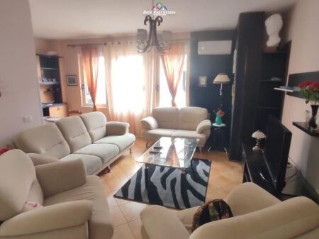 Apartament Me Qera 2+1 tek Kodra e Diellit ( ID B2201227) Tirane