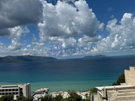 Shitet super apartament 2+1 me pamje nga deti+ ne Vlore 