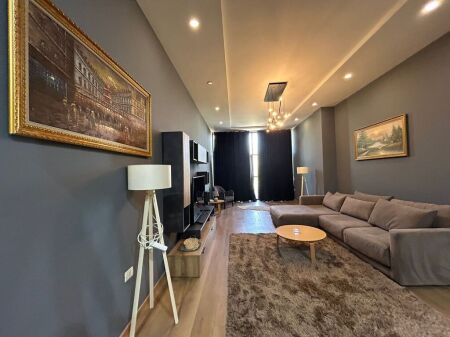 An apartment 1+1 is for rent near Liqeni i Thate.