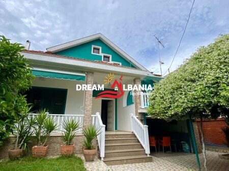 Residential Villa with Yard for Rent in Laprake (ID 4251329)
