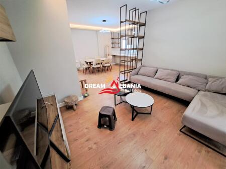 Villa in affitto nella zona del Blocco delle Ville a Selita a Tirana (ID 4251086)