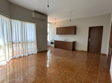Apartament me qera ne shtepi private, Kodra Diellit