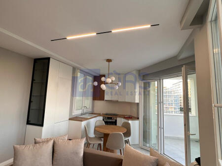 Apartament 1+1 për qira në Astir.