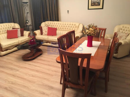 Apartament 1+1 për qira afër Harry Fultz, Tiranë