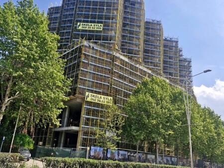 Apartment 2+1+2 for sale Colonnade Residence, Zogu i Zi.