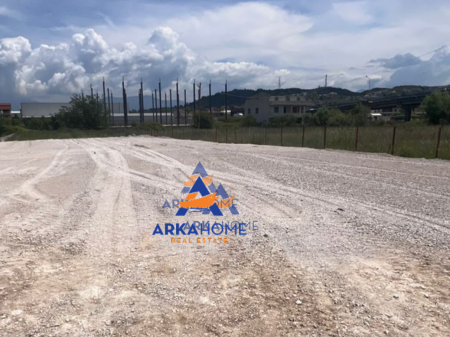TOKË ME QERA 1500M2 "NË VORË".
