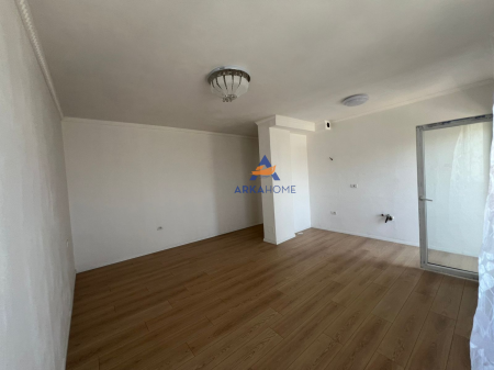 APARTMENT FOR SALE 1+1+BALCON "AT THE YZBERISHT ROUNDABOUT".
