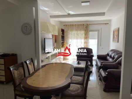 Apartamente 2+1 me qera tek Zogu i Zi, prane Ring Center ne Tirane (ID 42211196)