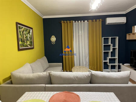 JEPET APARTAMENT ME QERA 2+1+BALLKON "ISH RESTORANT DURRESI" 60000 LEKE