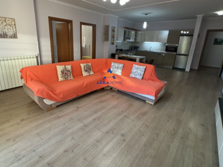 APPARTAMENTO IN AFFITTO 2+1+BALCONE "VICINO ALLA MOSCHEA DI TABAKAVE" 650 EURO.