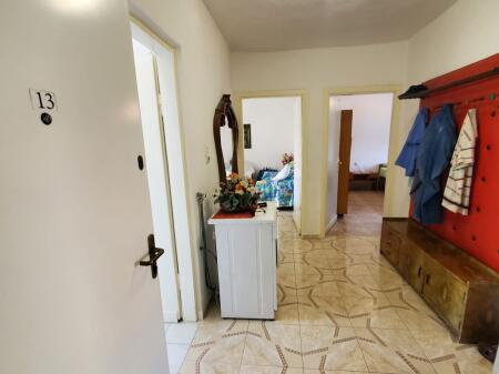 Shitet apartament 2+1 tek Ali Demi tek Fushat
