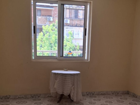 IN VENDITA APPARTAMENTO 2+1+BALCONE "VIA FERIT XHAJKO" 132.000 EURO.