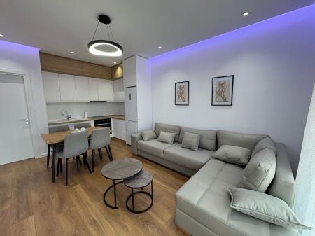  Rent 1+1 – unoccupied  “5 Maji”, Tirana 🪜 4th floor | New building  Fully furnished  500€/month 