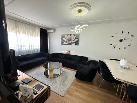 Shitet apartament 2+1 ne rrugen Xhanfize Keko prane Universitetit Europian (ID 41212016)
