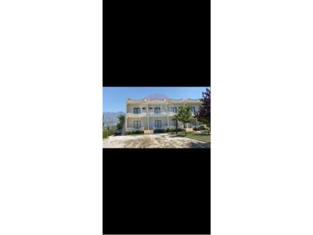 Hotel ne Shitje ne Orikum, 350 m² 575.000 € (ID: 530411012-83)