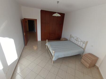 Apartament Modern me 2 Dhoma Gjumi në Vendndodhje të Shkëlqyer!