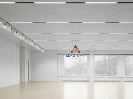 LOCALE COMMERCIALE IN AFFITTO 400M2 "ZOGU I ZI, FOLEJA E GJELBER" 6000 EURO.