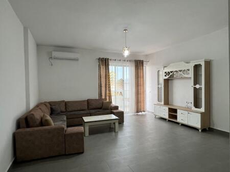 Shitet Apartament 2+1+Blk, Kamez, 108.000 Euro