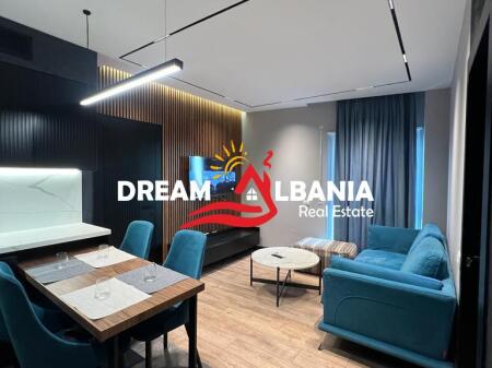 Apartament 2+1 me qera në rrugën e Barrikadave afër sheshit Skëndërbeu në Tiranë (ID 42215351)