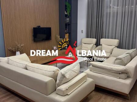 Duplex 3+1+2 + Parking for rent at Kristal Center (ID 4231464)
