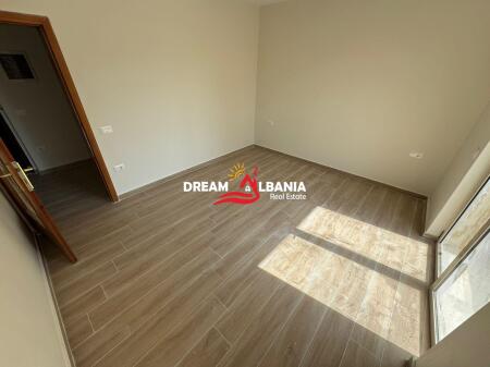 Office space ( Ap 3+1 ) for rent on Durres Street (ID 42711344)