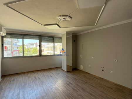 FOR SALE APARTMENT 2+1+BALCONY "COMMUNE OF PARIS" 165,000 EURO.