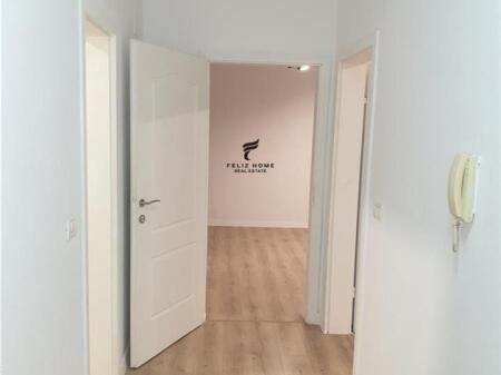 UFFICIO IN AFFITTO 76M2 BLLOK 900 EURO