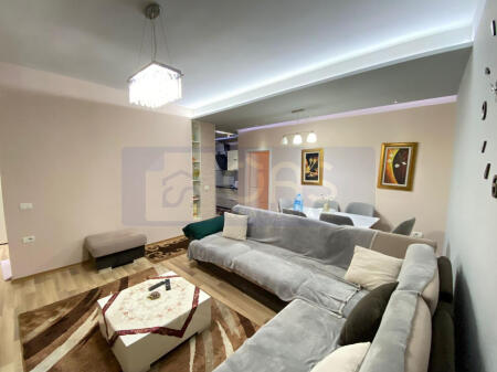 Jepet me qira  apartament 2+1+2 ne Astir te Oslo bar