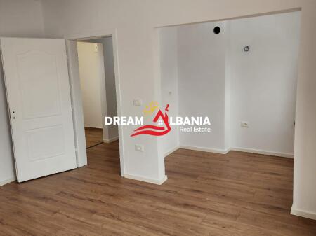 Apartment 1+1 for sale in Porcelan, near Xhura Mosque (ID 4119438)