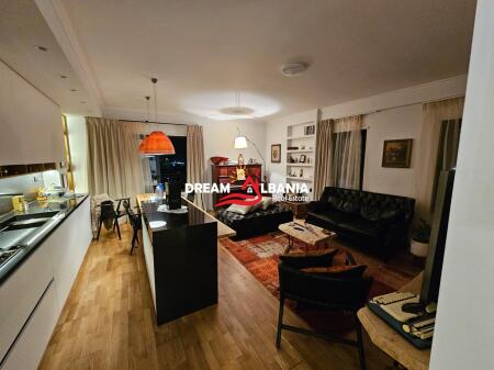 Apartament 2+1+2wc Parkim me qera tek Bulevardi Zogu i Parë – Ministria e Drejtësisë, Tiranë (ID 42215050)
